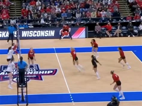 wisconsin team leaks|Wisconsin university police investigate leak of photos and videos。